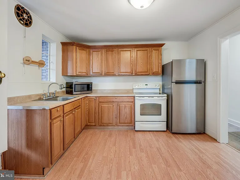 2726 N Washington Blvd #1 — Photo 6