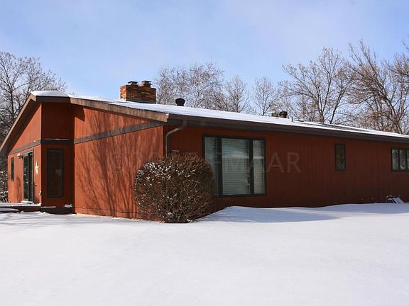 5th image of 801 7th St W