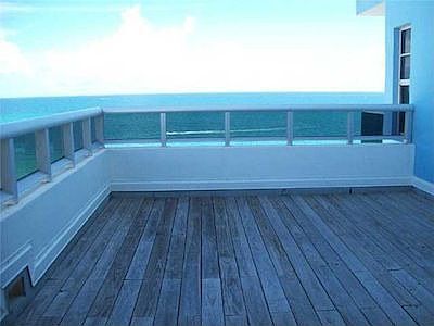 5th image of 4041 Collins Ave APT 1404