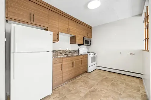 173 Procter Pl #4 Photo 1