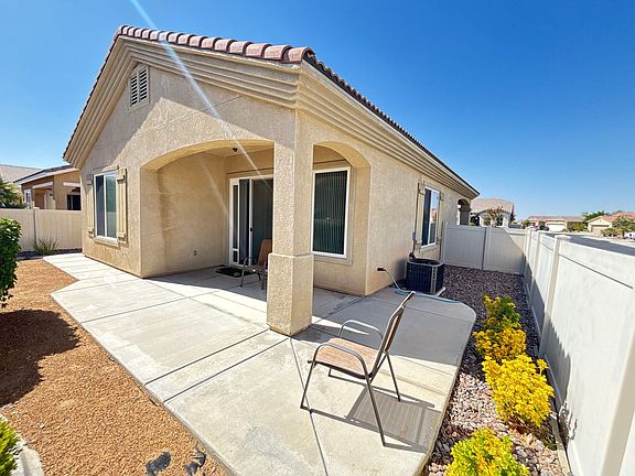 4th image of 19477 Sunrise Rd