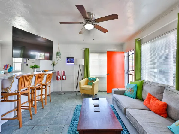 596 3rd St, Imperial Beach, CA 91932