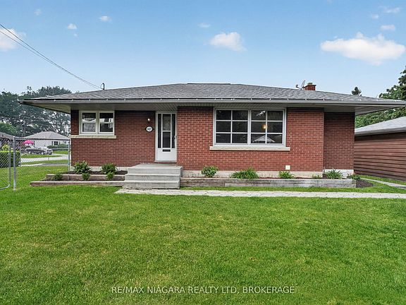 4th image of 6427 Carlton Ave