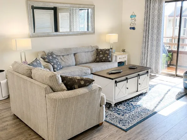 501 Maison Dr APT D14, Myrtle Beach, SC 29572