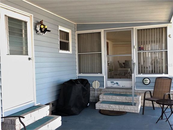 2nd image of 82133 B St Unit 133