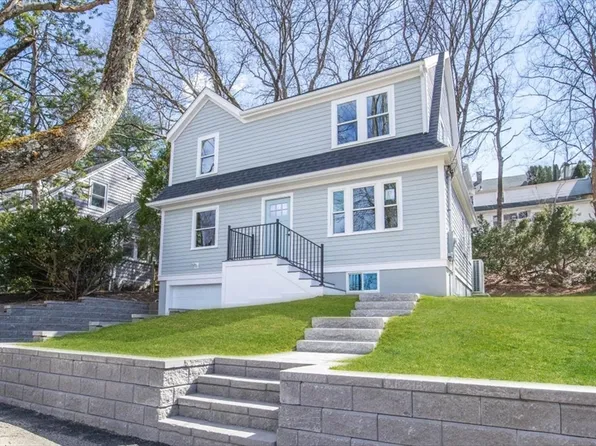 110 Dwinell St, West Roxbury, MA 02132