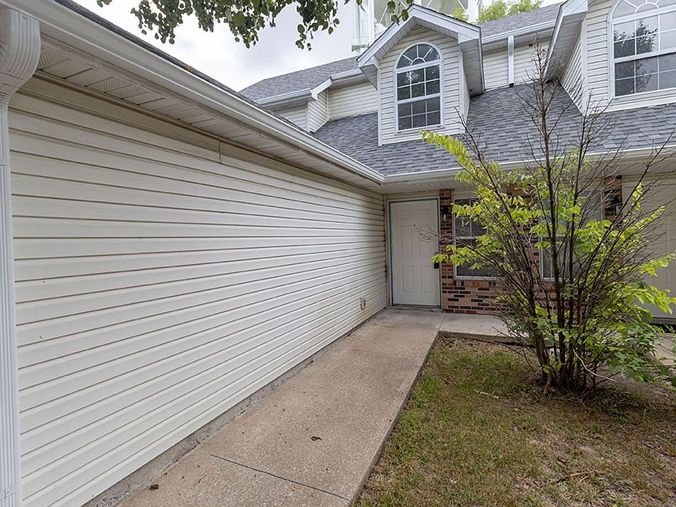 2nd image of 304 Nikki Way