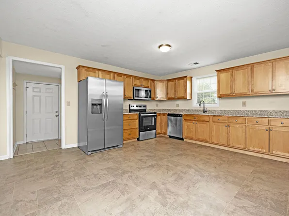 405 State Highway 2141, Stanford, KY 40484