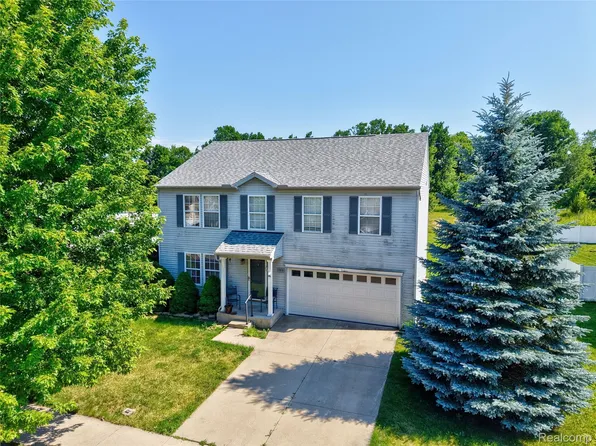 7430 Whippoorwill Ln, Davison, MI 48423