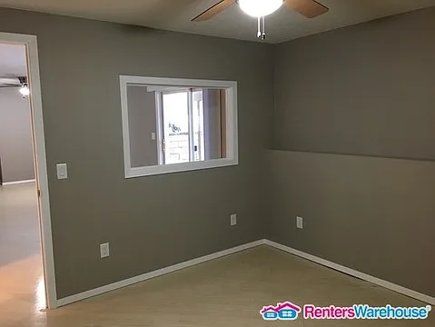 712 26 1/8 St — Photo 12