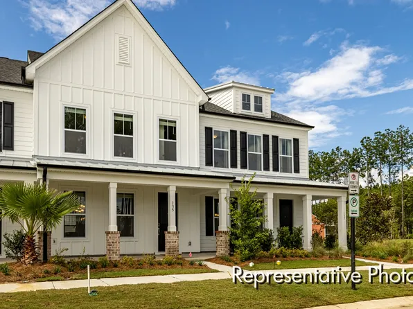 1003 Swamp Harrier Ave, Ravenel, SC 29470