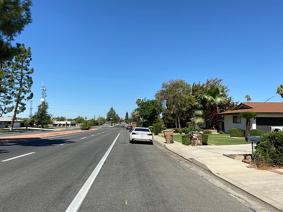 5th image of 2800 Panorama Dr