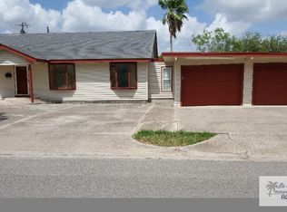 213 N 8th St, Harlingen, TX 78550