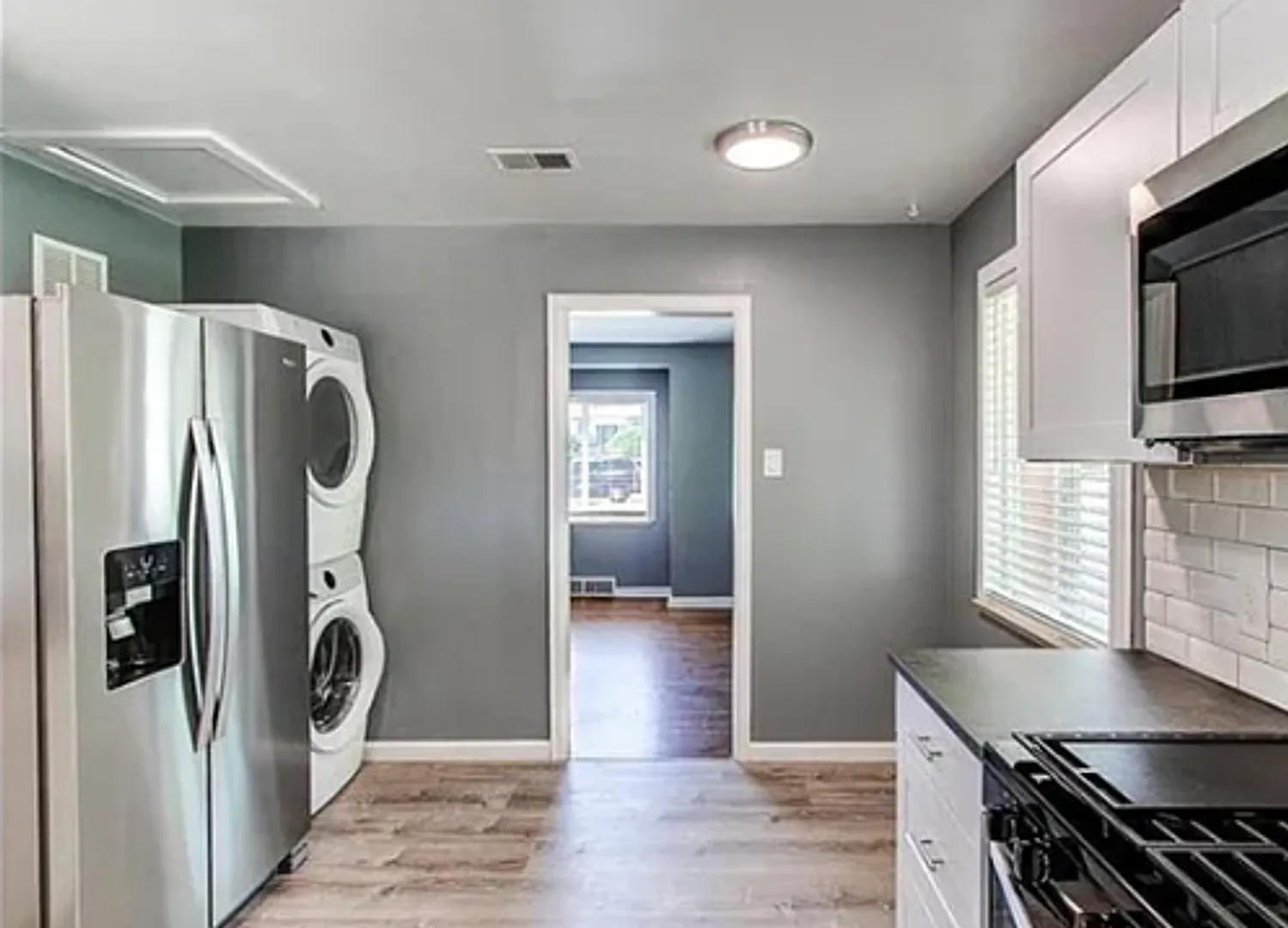 Charming 2-Bedroom Home in Athmar Park with Fenced Yard & Denver Skyline Views! — Photo 3