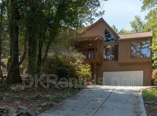 3761 Northpoint Dr, Marietta, GA 30062