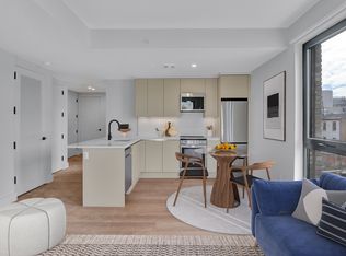 130 Hope St APT 521, Brooklyn, NY 11211