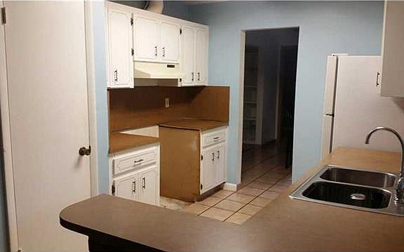 3rd image of 1817 SW 24th Ave