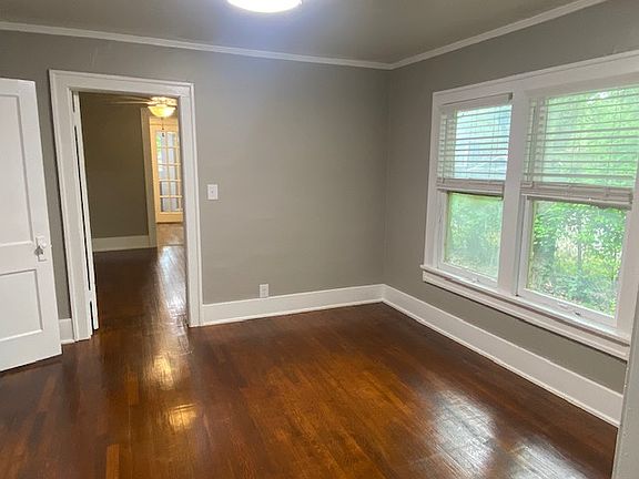 4th image of 1117 S Yorktown Ave #1119