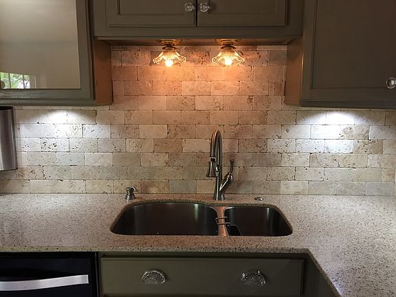 Stacked stone backsplash