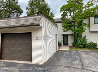 1446 Roxburgh Ave, East Lansing, MI 48823