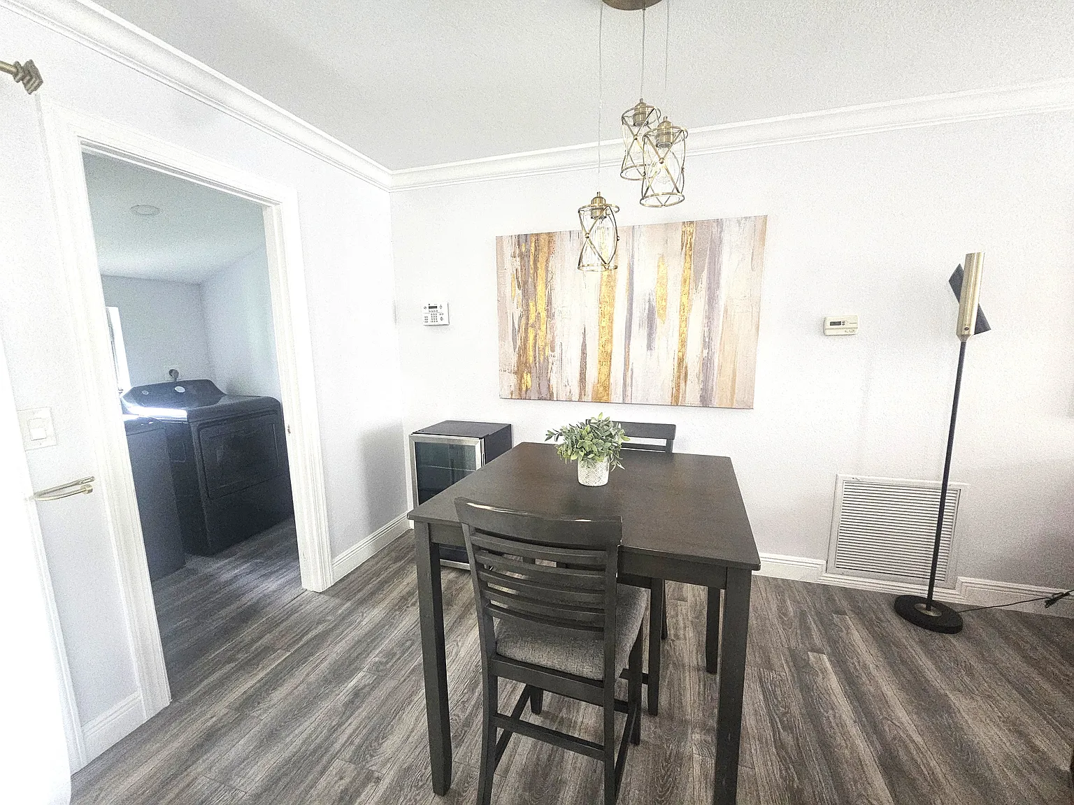 855 23rd Pl SW — Photo 4