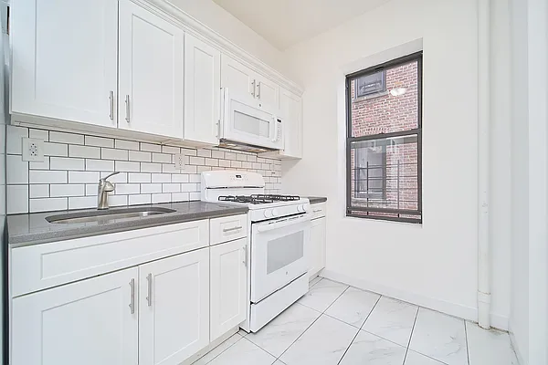 Rented by Living New York | media 21