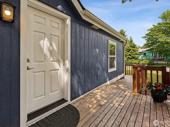 22206 92nd Avenue Ct E #7, Graham, WA 98338