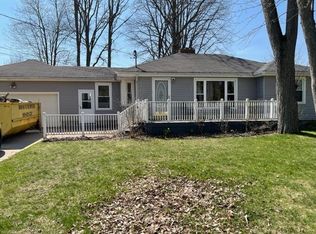 1135 Stanley Rd, Auburn, MI 48611