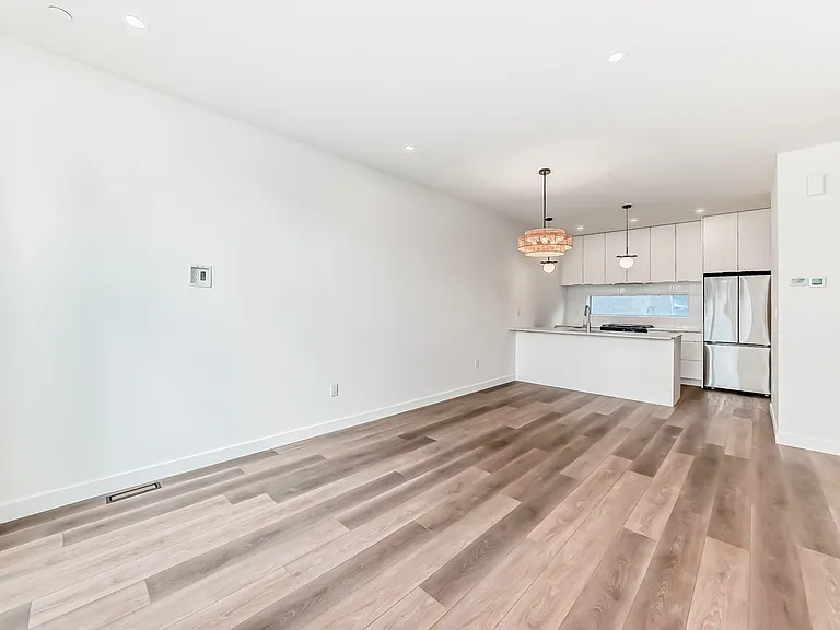 11111 51st St NW #MAIN — Photo 14