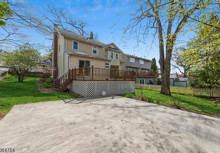 1244 Birch St #B — Photo 21