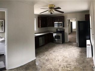 63 Lillibridge Ave, Voluntown, CT 06384