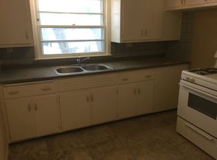 6081 N 38th St, Milwaukee, WI 53209