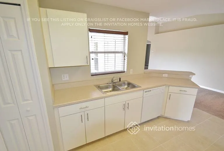 1012 Feather Dr — Photo 4