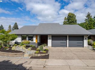 963 Shaughnessy Ln, Eugene, OR