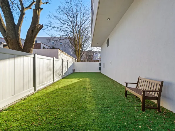 433 62nd Street image 18 of 19