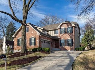 5 Middlesex Dr, Saint Louis, MO 63144