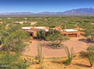 900 W Mission Twin Buttes Rd, Green Valley, AZ 85622