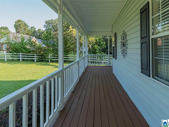 5th image of 417 Cherrywood Dr