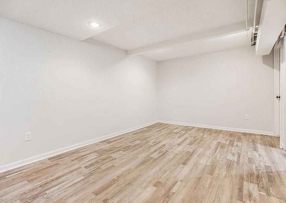 7904 Colony Ln, Lenexa, KS 66215 Zillow