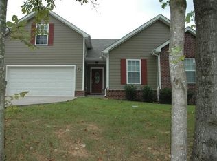 1116 W Grab Creek Rd, Dickson, TN 37055