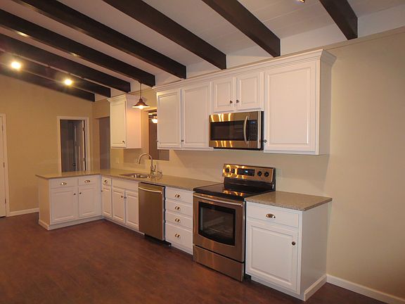 3rd image of 99 N Center Ln