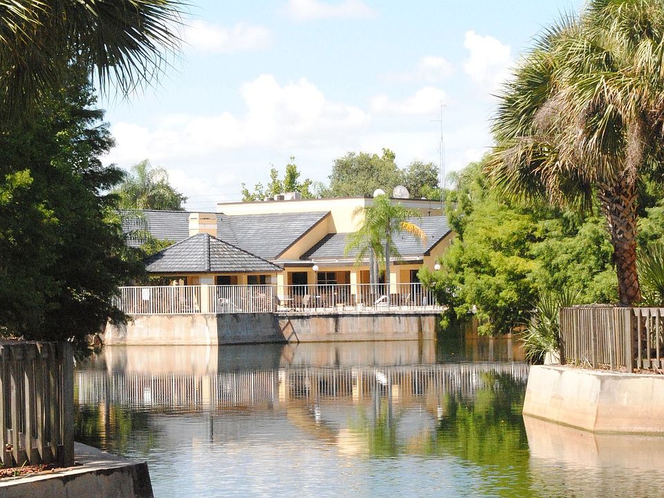 Waterview of Clubhouse