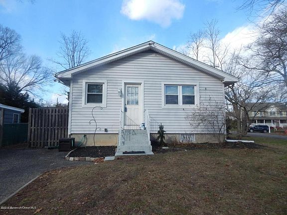 3rd image of 432 W End Ave