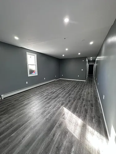 153 Vine St Photo 1