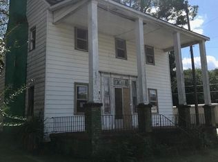 100 Henry M Turner St, Abbeville, SC 29620