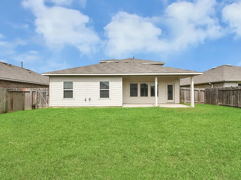 4406 Andorno Dr — Photo 49