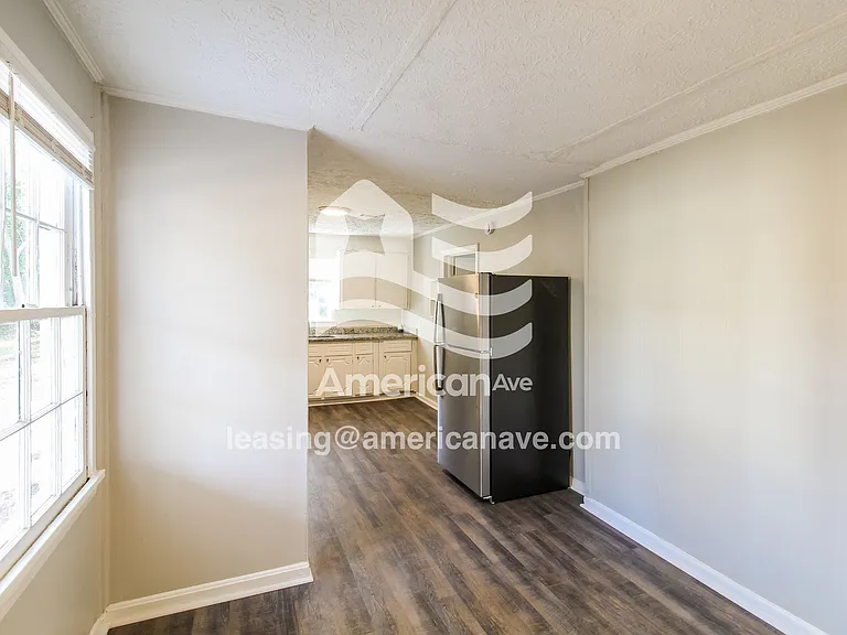 711300_004_wm_-_dining_room_13525268.jpg