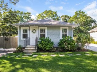 251 Old Craigville Rd, Hyannis, MA 02601
