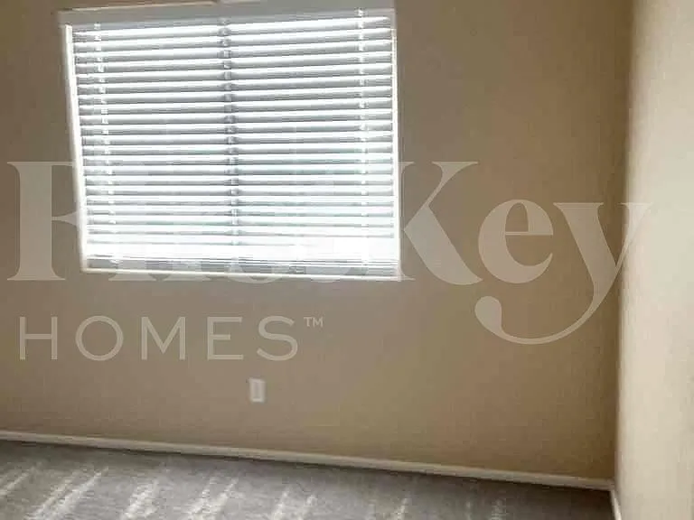 4614 W Fortune Dr — Photo 5