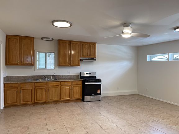 2nd image of 15929 La Ronda Cir
